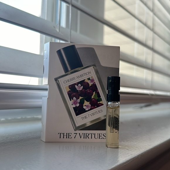 New 💕4/30💕Cherry Ambition sample - Picture 2 of 7